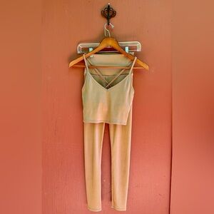 Carbon38 Ribbed Yoga Set